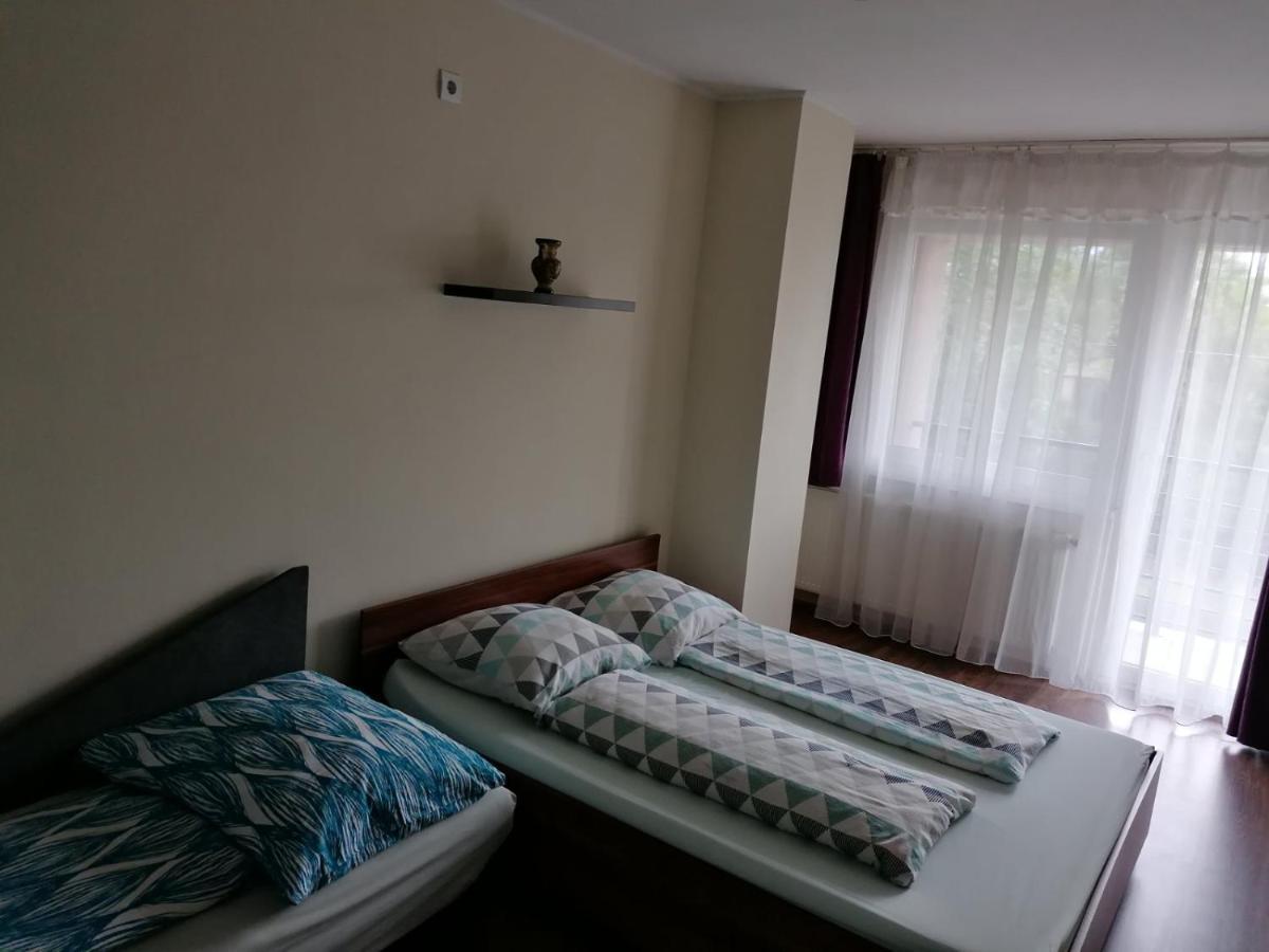 Family Holiday Apartman Nyíregyháza Exterior foto